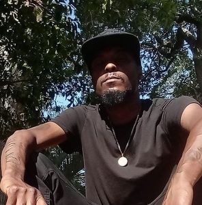 Meet your Posher, Artavius